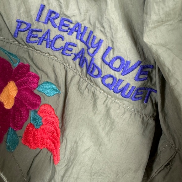 ROCKS & INDIGO Green Lightweight Trench Coat Embroidered Boho / Size Medium - Picture 5 of 16